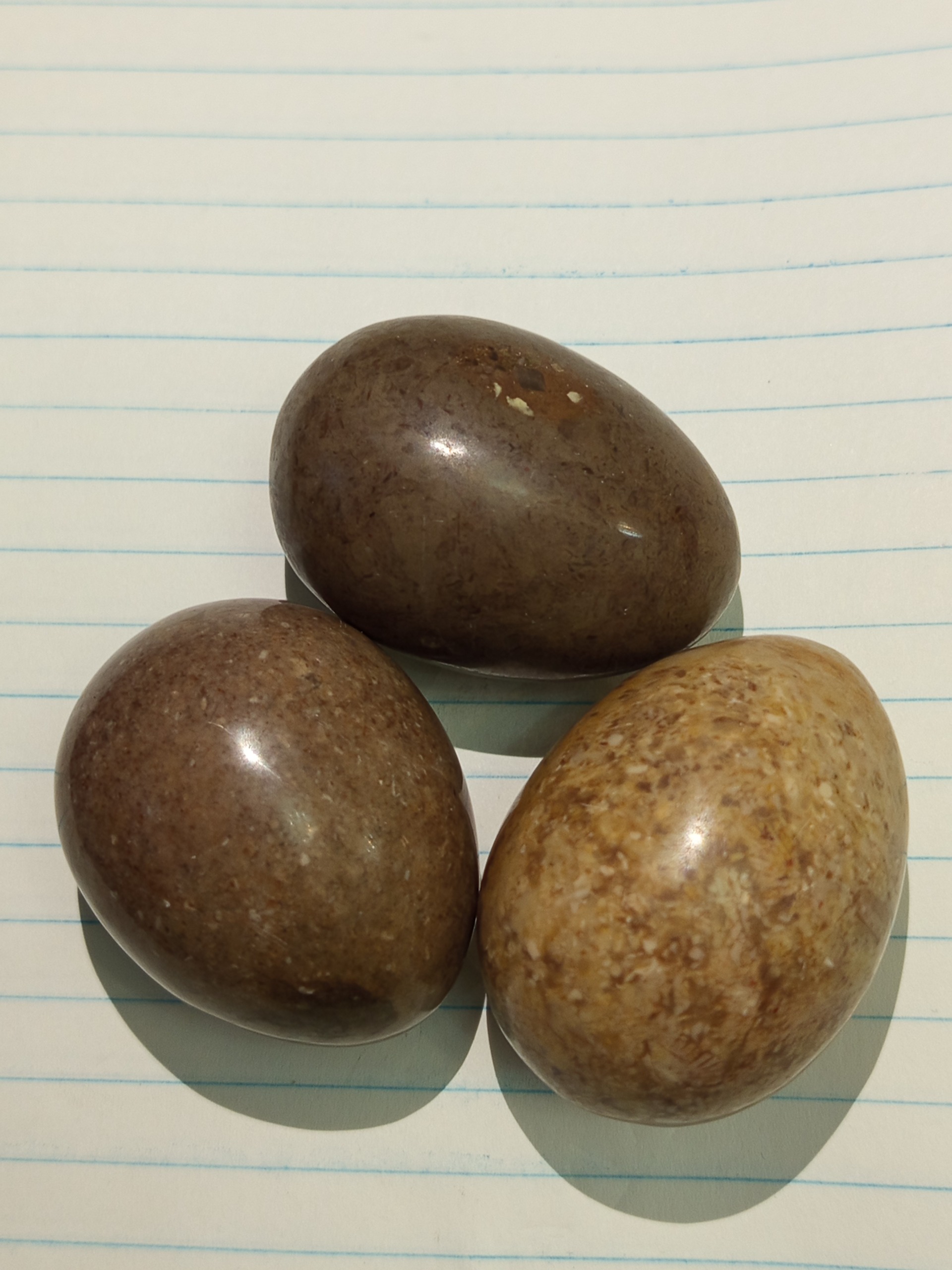 سه عدد سنگ تراش خورده زیبا و قشنگ