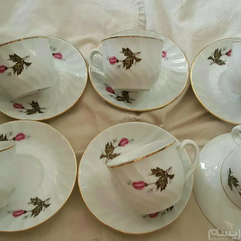 فروش فنجان و نعلبکی بلغاری قدیمی