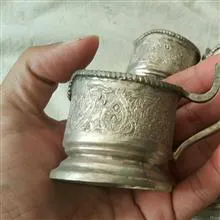 یک