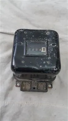یک