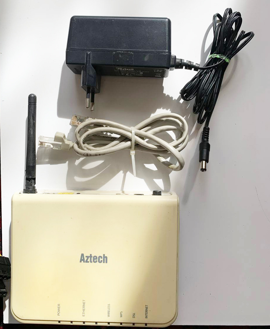 مودم ADSL AZTECH DSL500EN WIFI