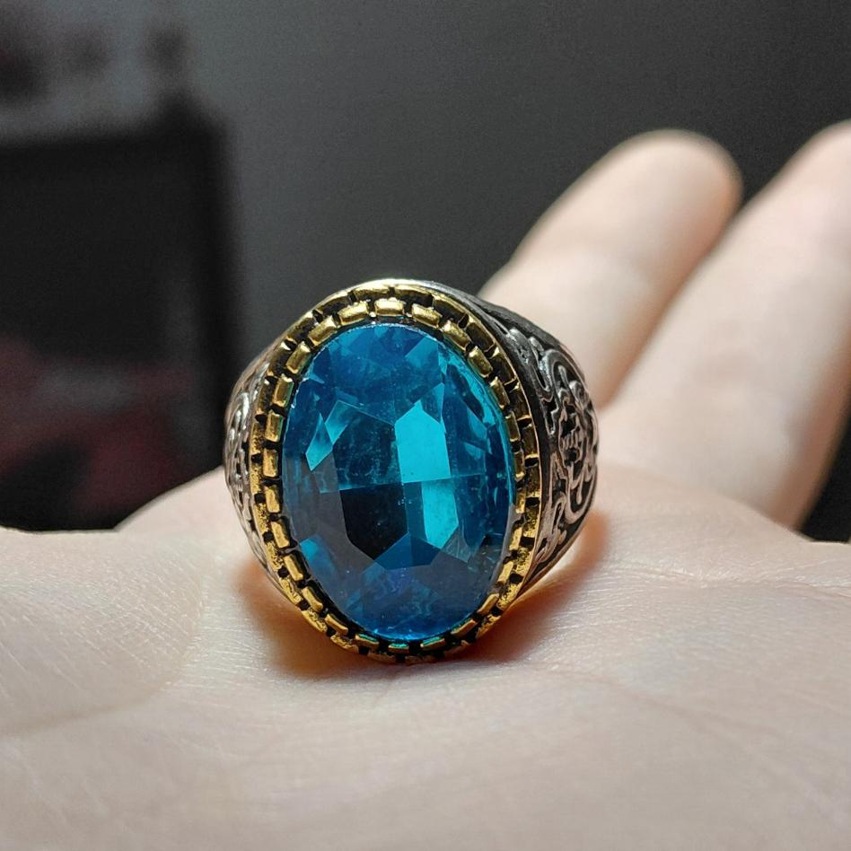 انگشتر با نگین صنعتی با رکاب طرح قلم زنی