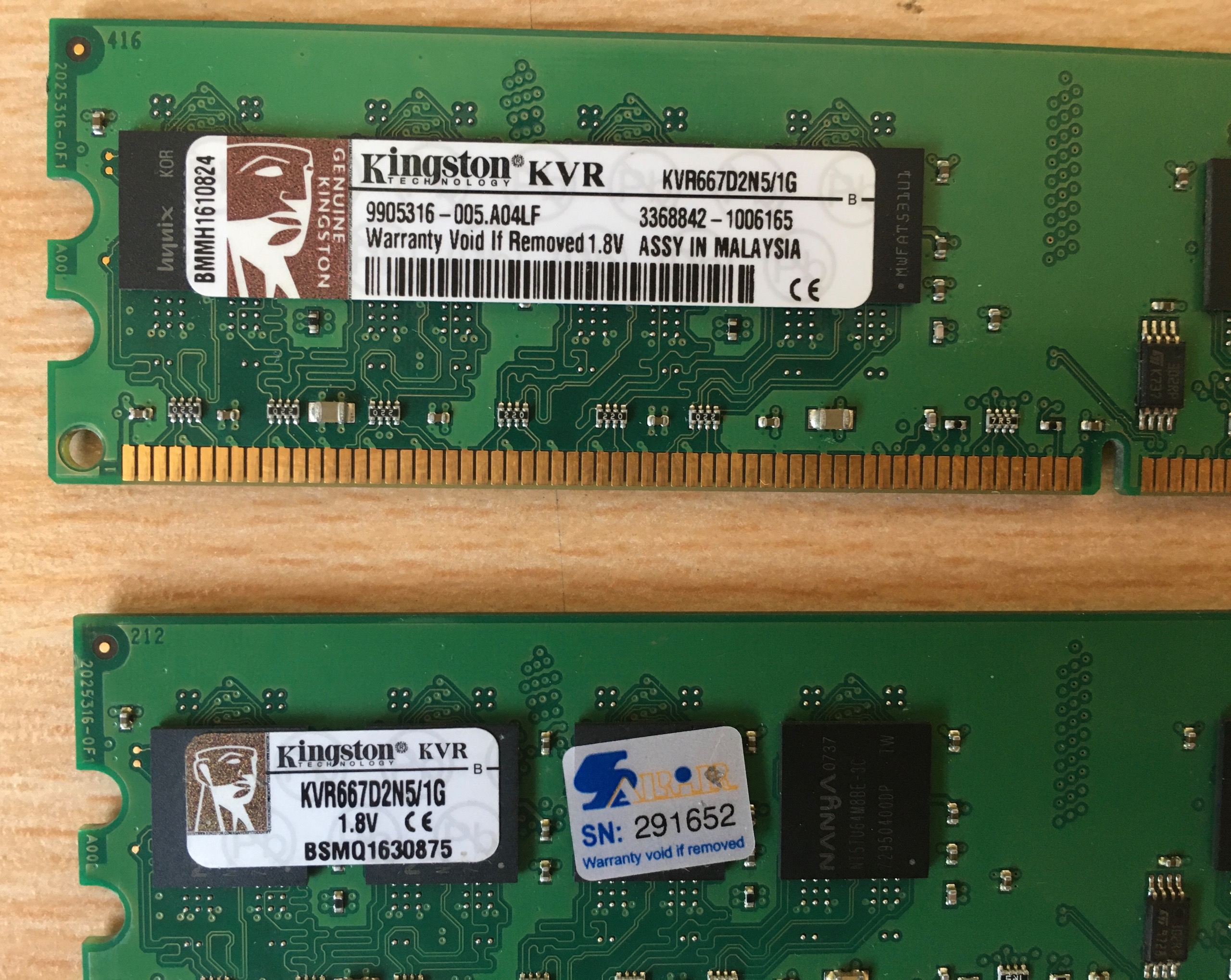 جفت رم DDR2 باس 667، یک گیگ کینگستون KVR667D2N5/1G