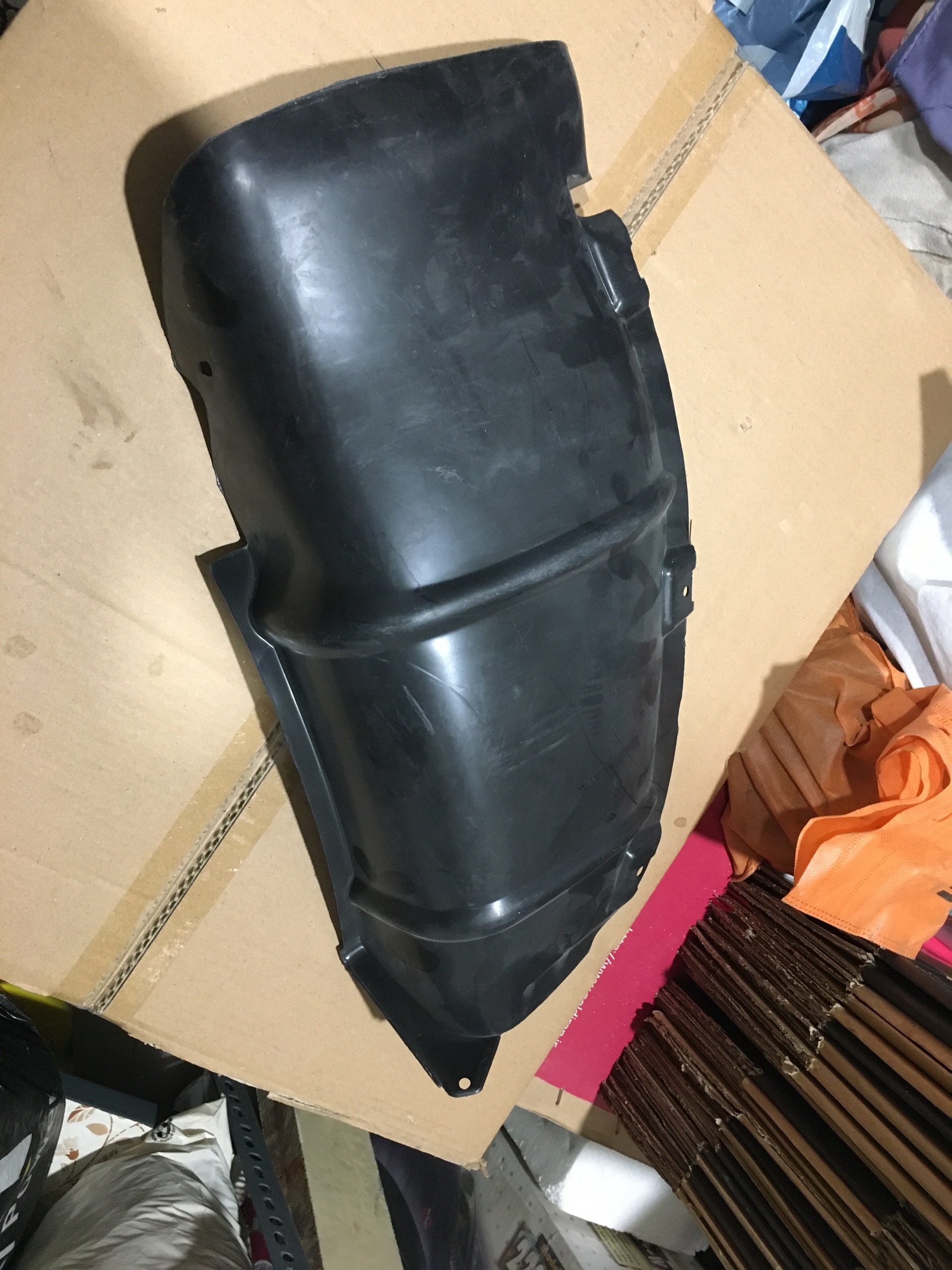 شلگیر عقب سمت راست لوبو هافی