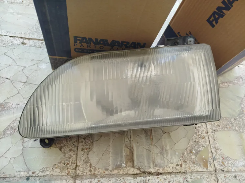 چراغ جلو پراید