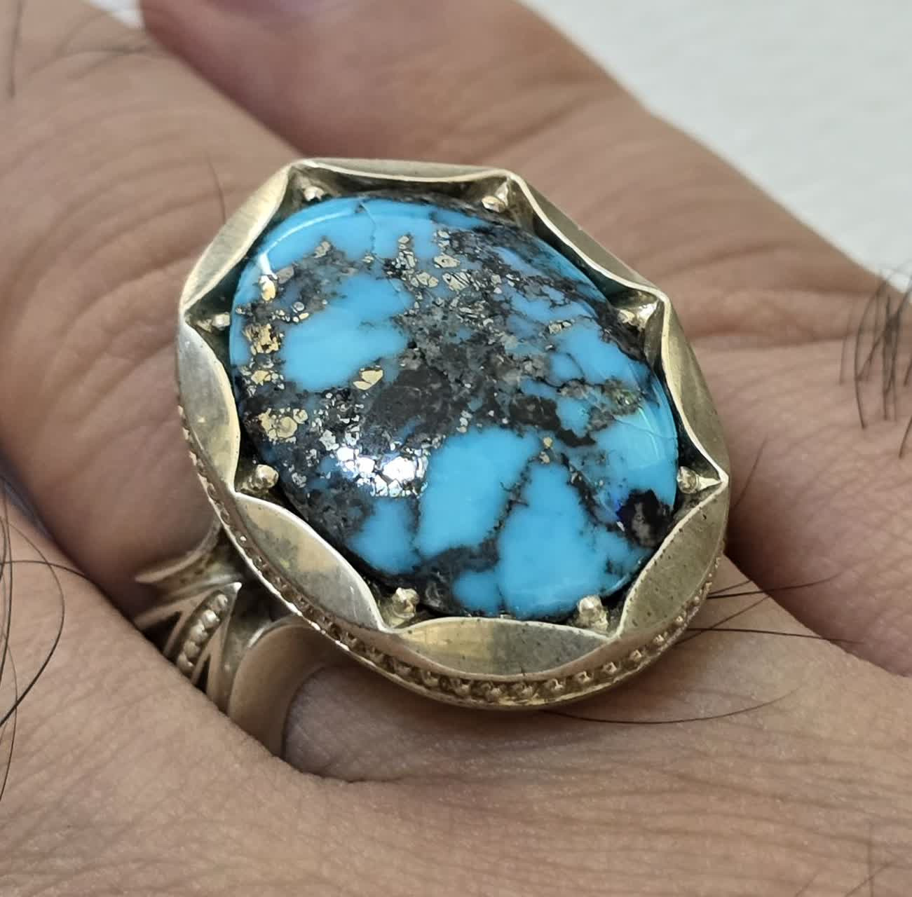 انگشتر نقره دستساز فیروزه نیشابور رگه نقره ای