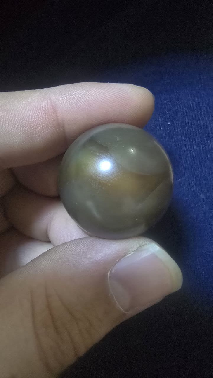 گوی عقیق خرمایی رنگ زیبا با قطر حدود 3 سانت