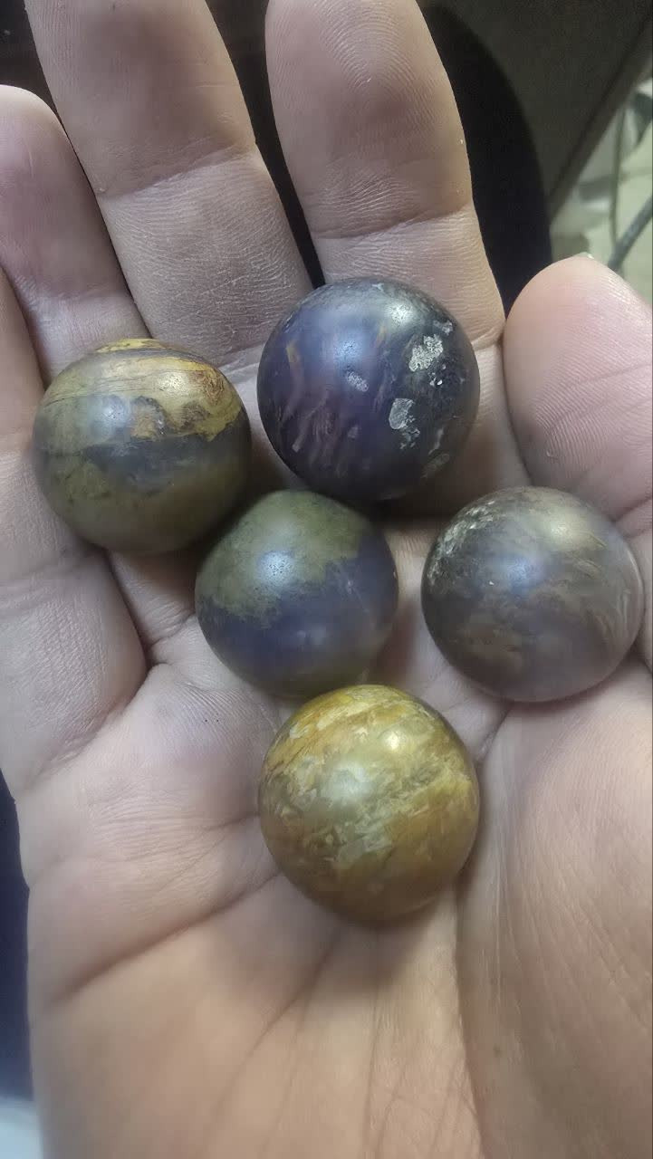 5 گوی جاسپر عقیق زیبا قطر حدود 2.2 سانت