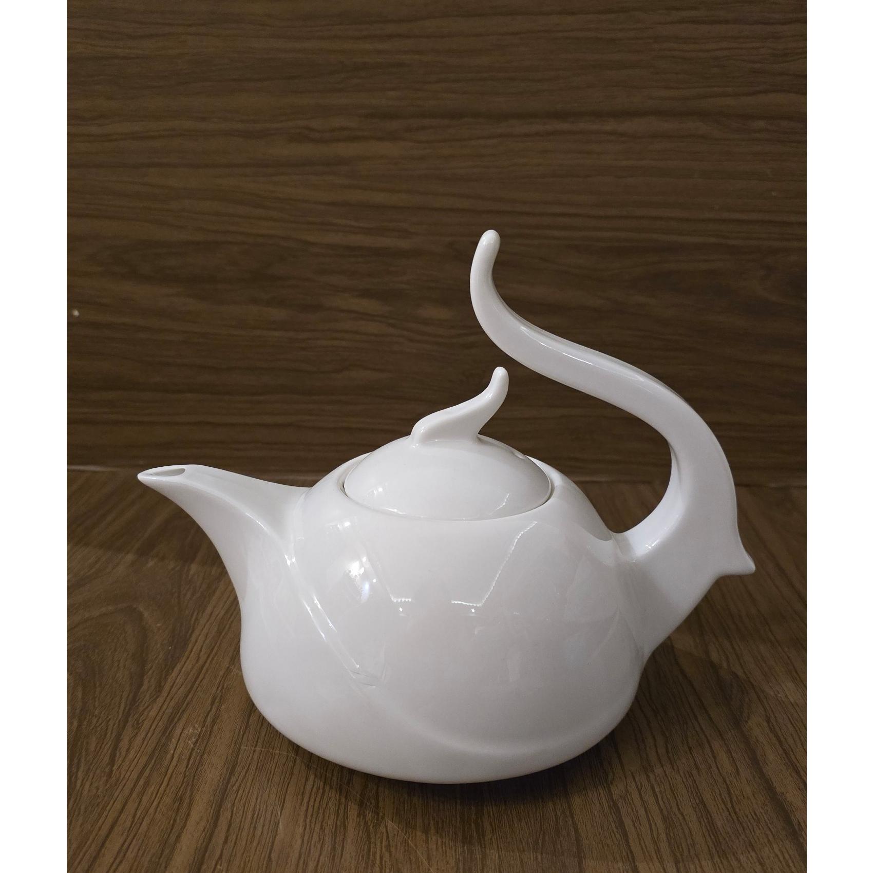 قوری طرح خاص