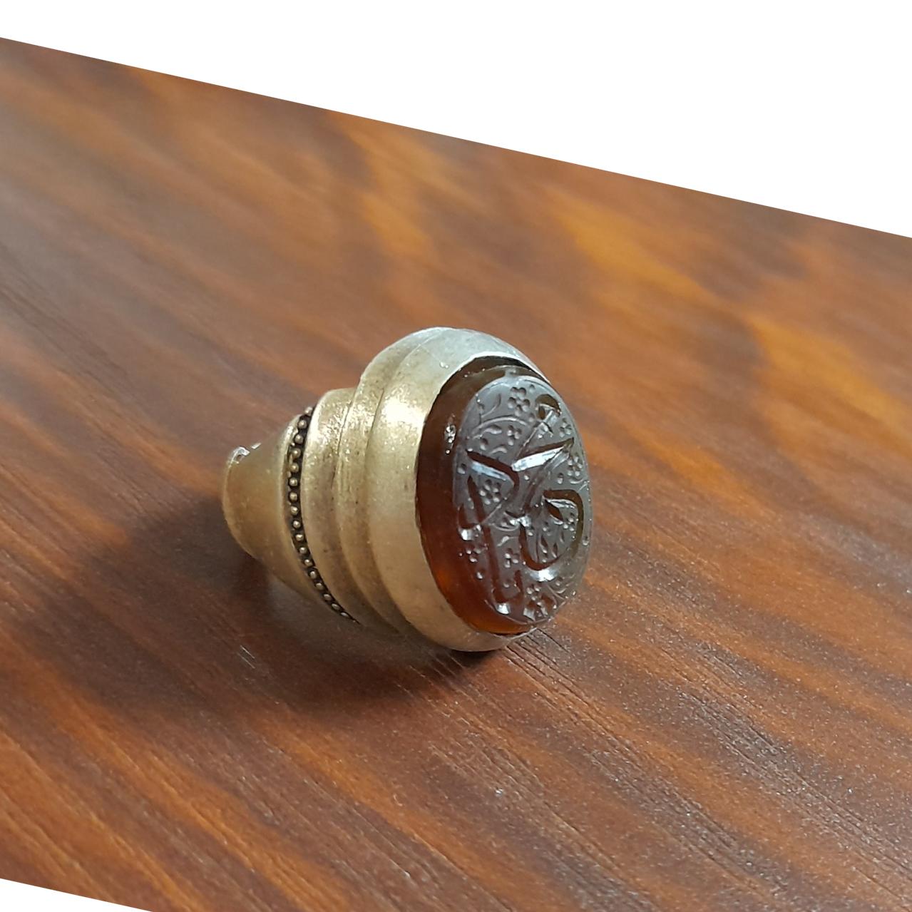 انگشتر کلکسیونی عقیق خطی دستساز مهردار عیاربالا