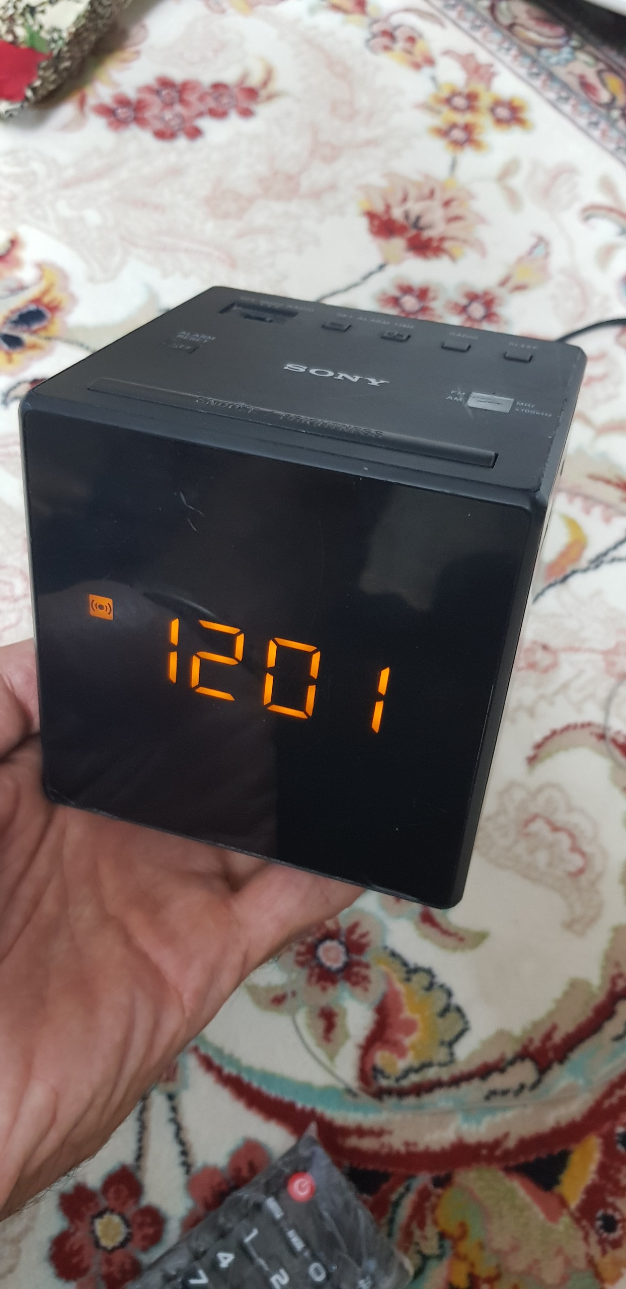 رادیو ساعت سونی