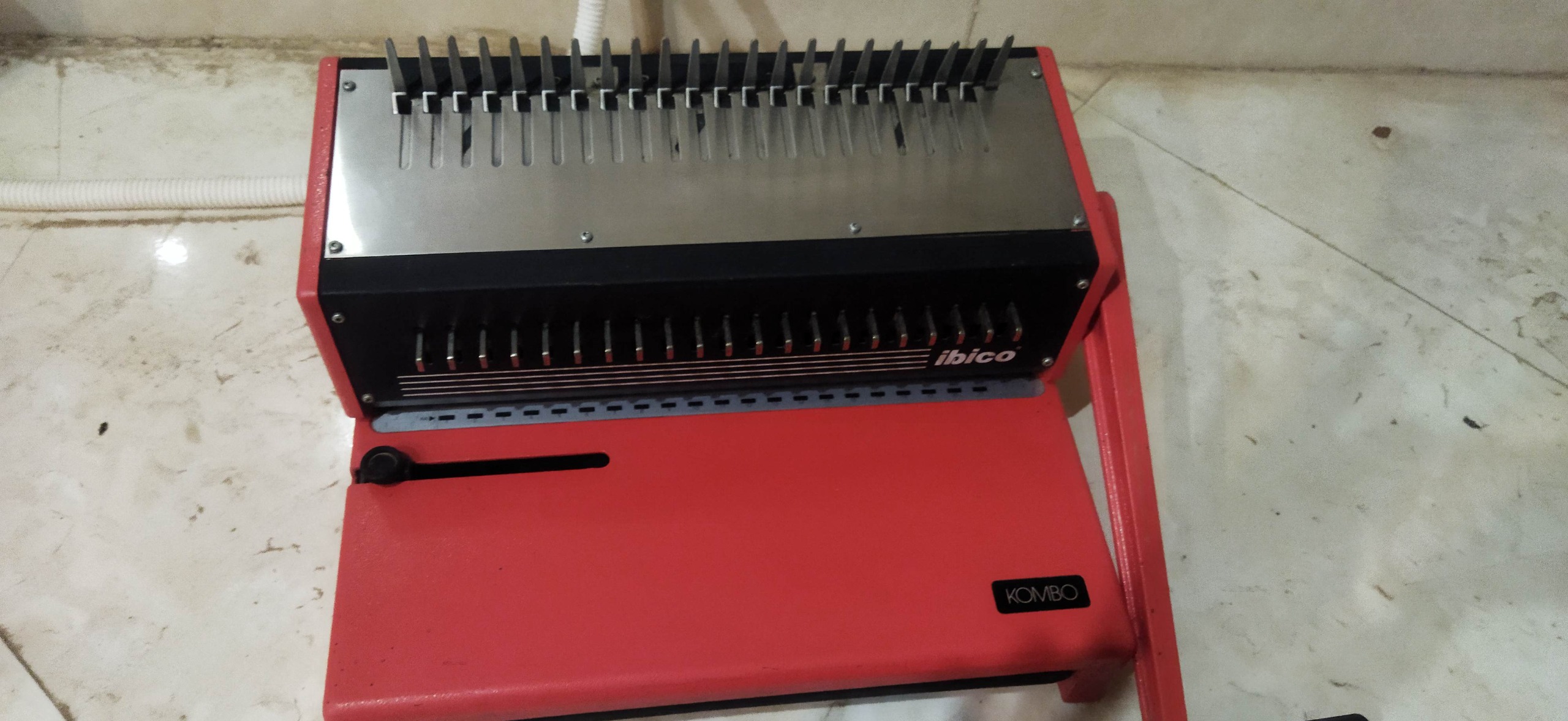 دستگاه صحافی ibico Kombo