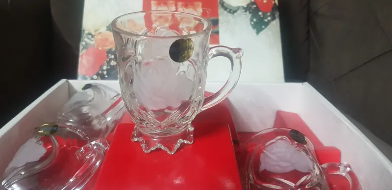 استکان گل رز یخی