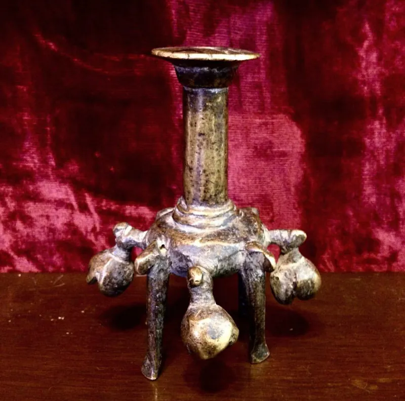 سرمه دان مفرغ