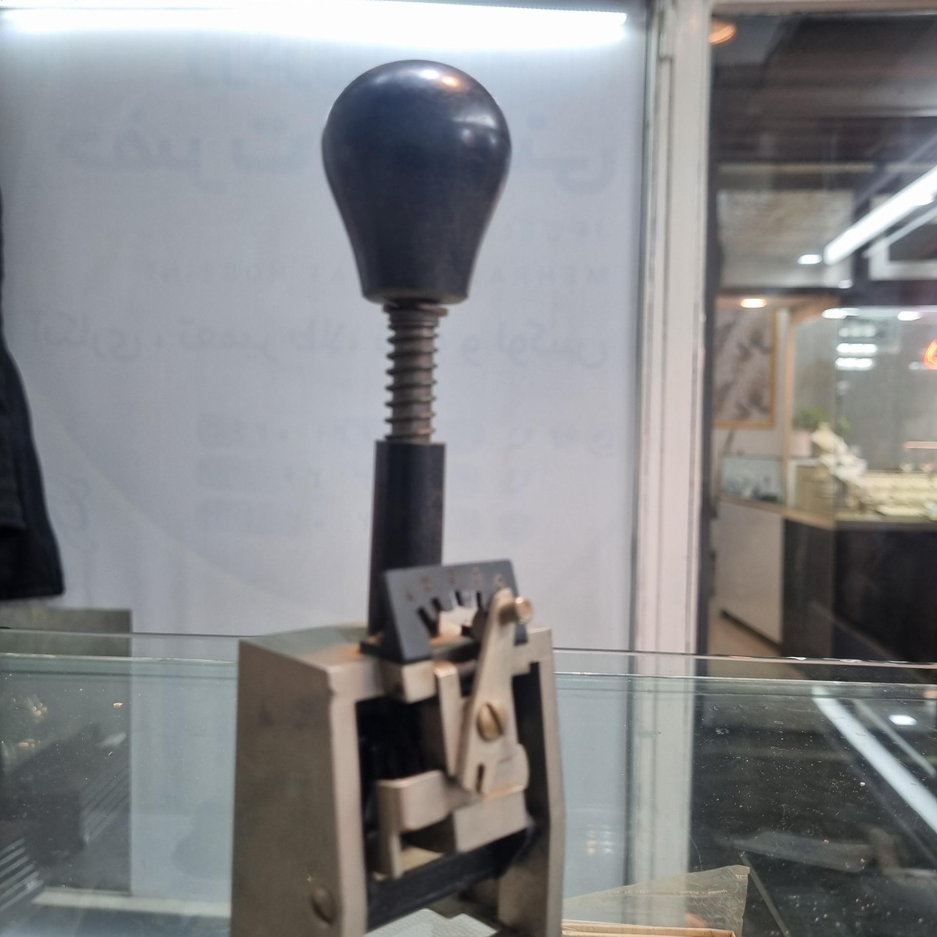 شماره زن و تاریخ زن