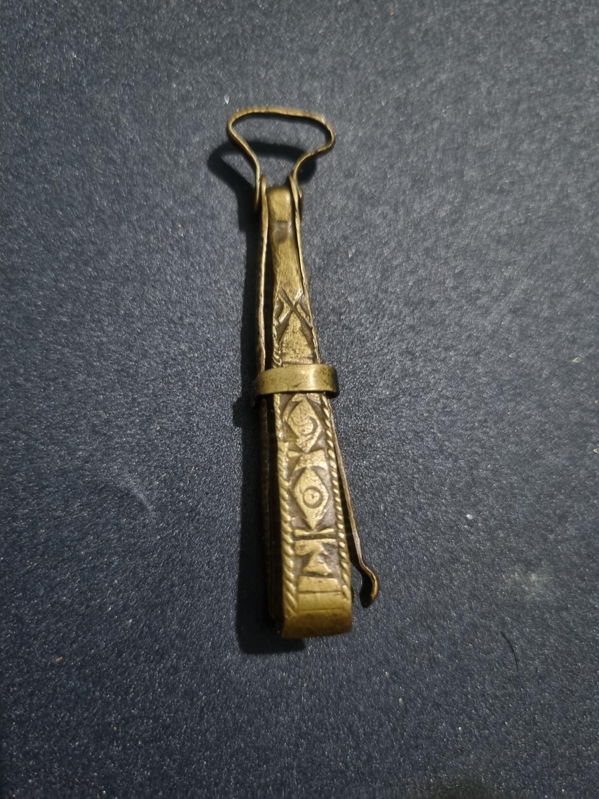 موچین (منقاش) برنجی قاجاری