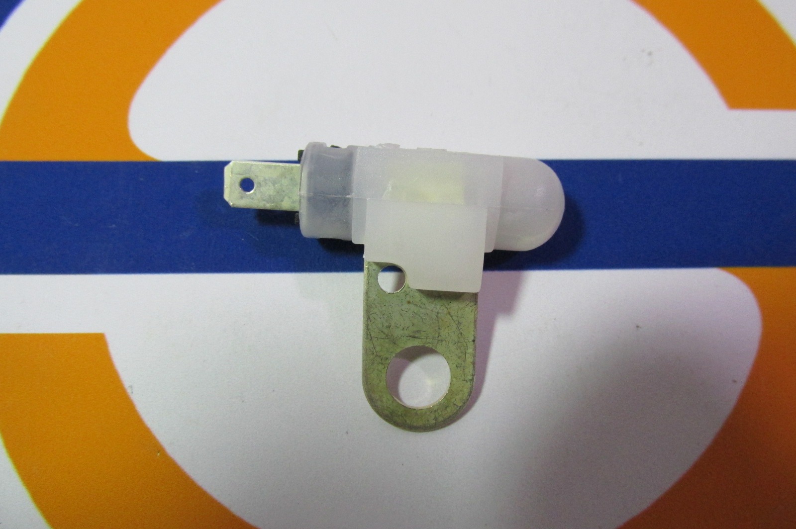 شاسی چراغ صندوق عقب 206 قدیم