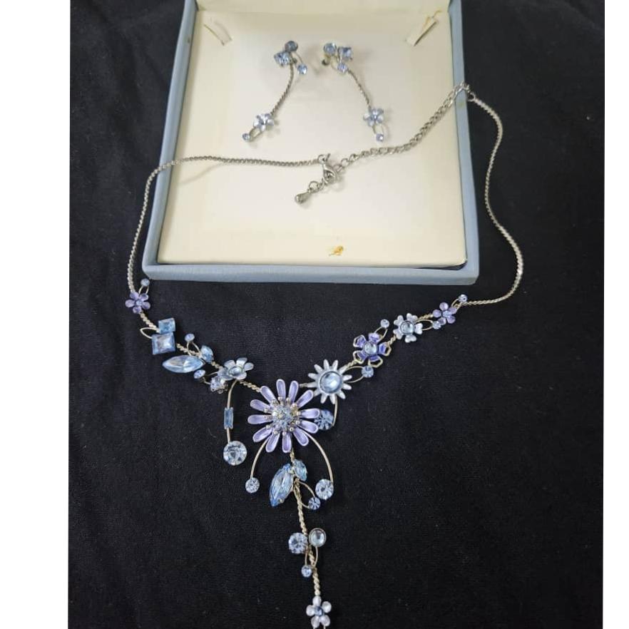 گردنبند تزیینی خوش رنگ