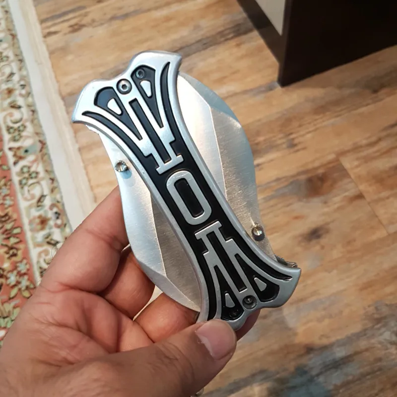 چاقو دو لبه
