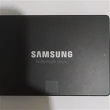 اس