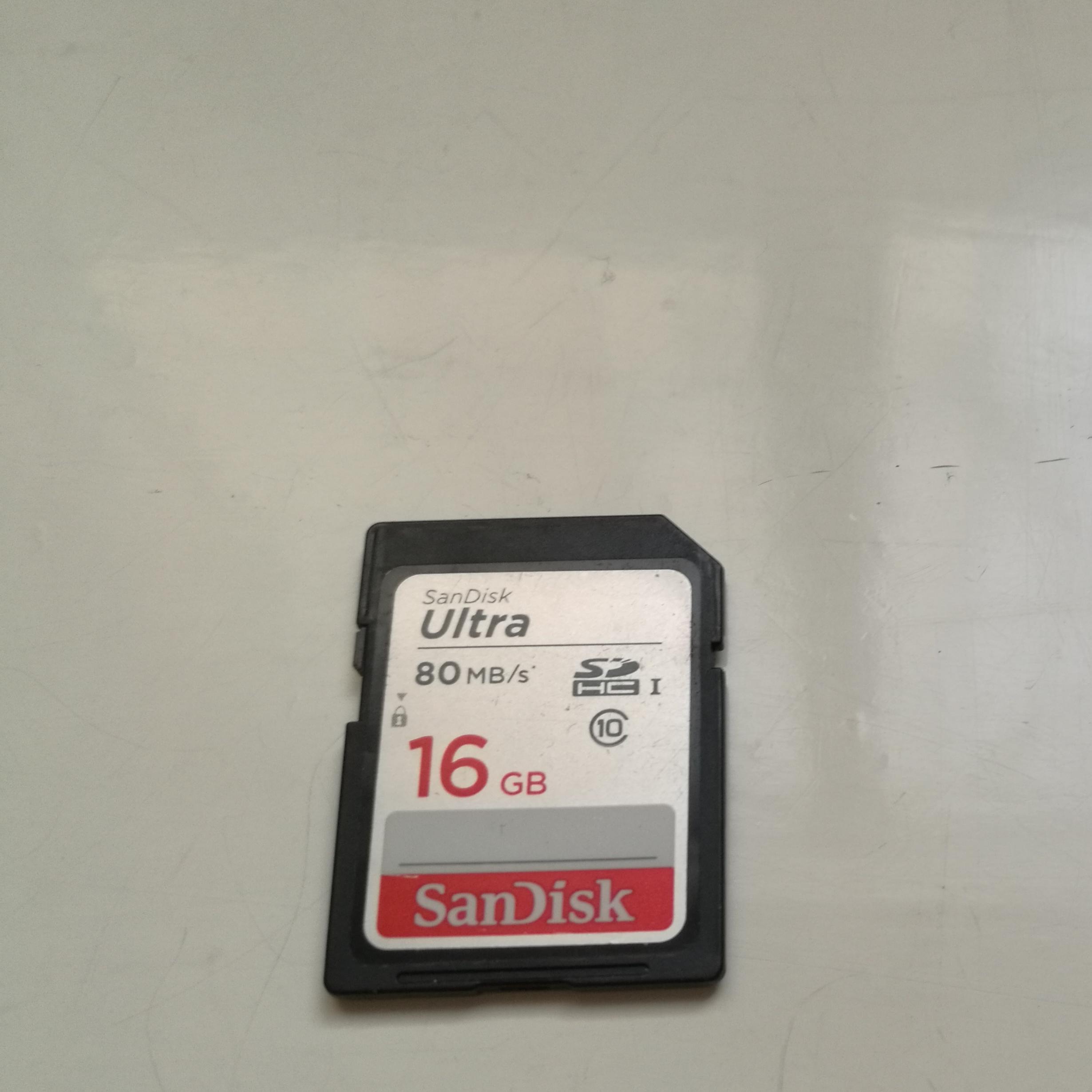 کارت حافظه 16 گیگ SDHC سن دیسک Ultra کلاس 10