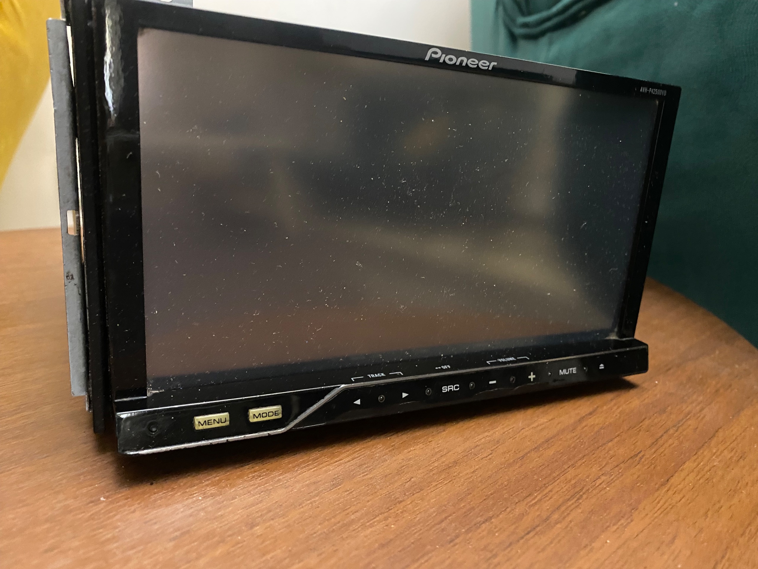 ضبط تصویری پایونیر P4250DVD