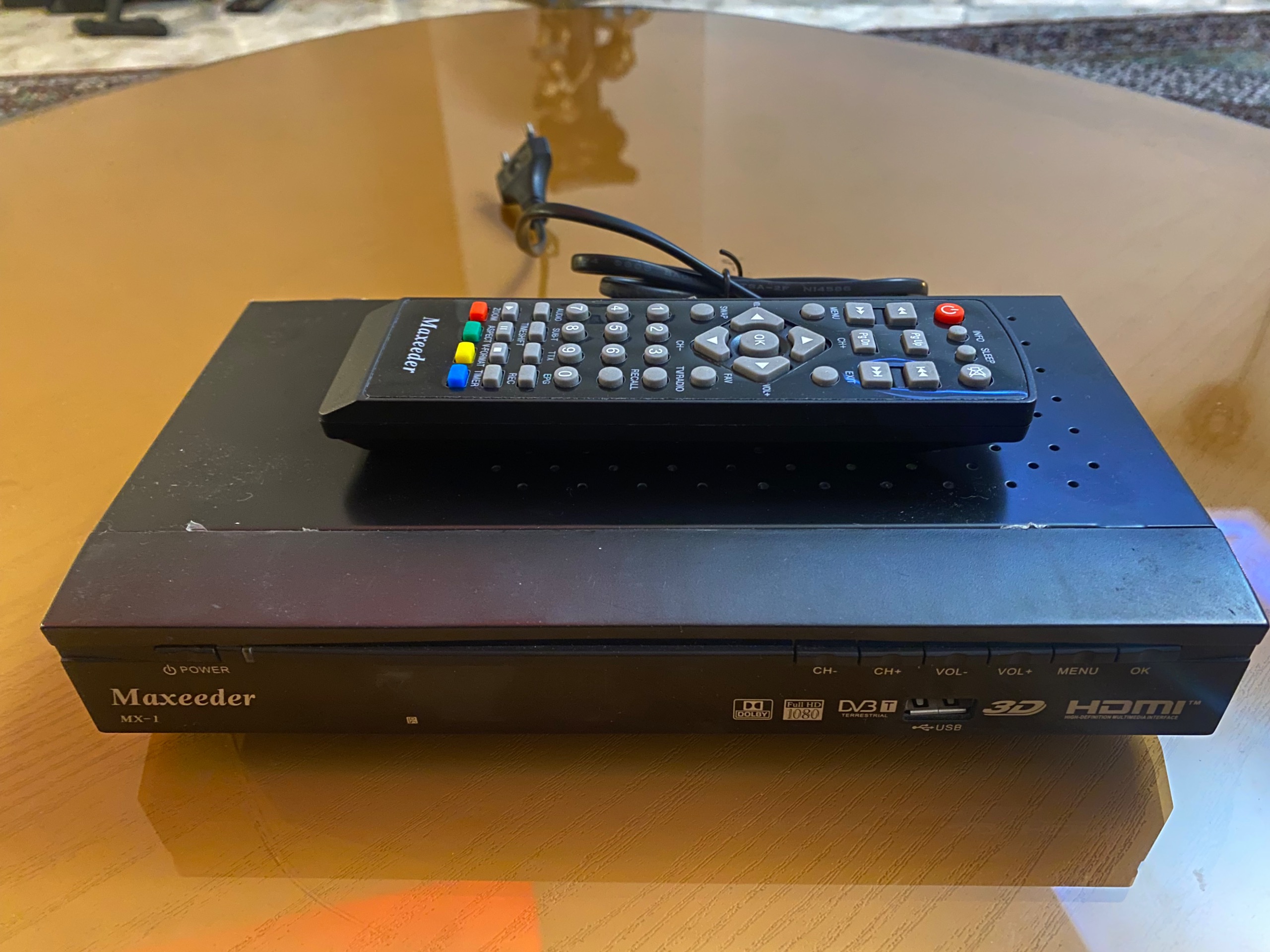دستگاه گیرنده دیجیتال maxeeder مدل MX-1