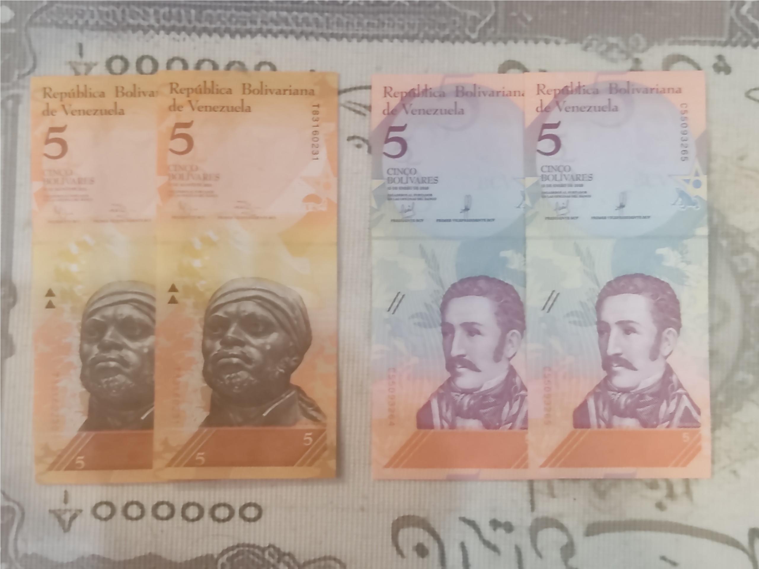 دو جفت متفاوت اسکناس 5 بولیوار ونزوئلا