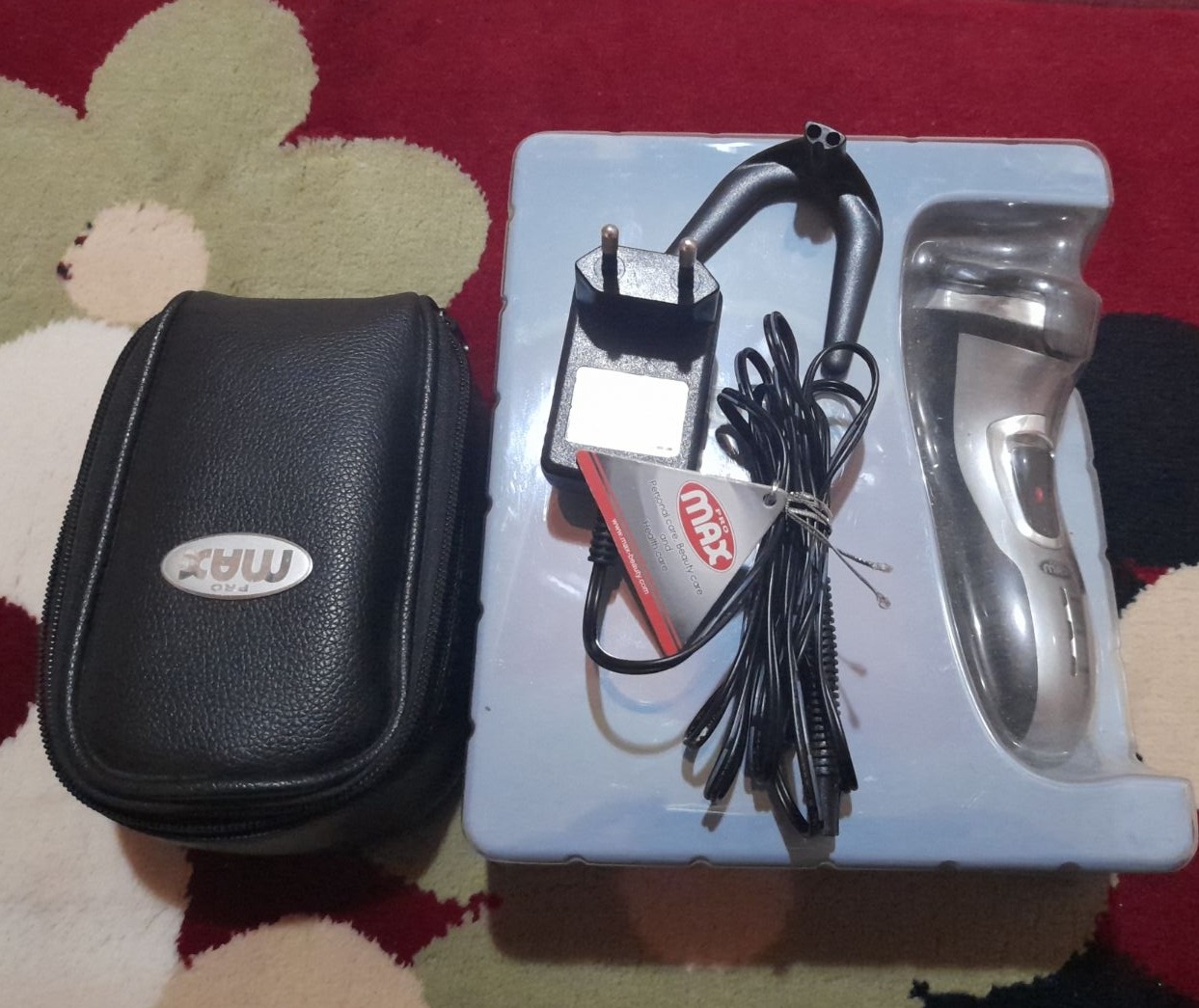 ریشتراش پرومکس نیاز به باتری