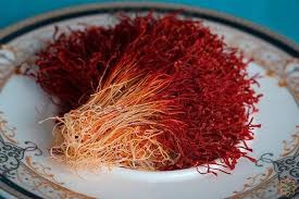 زعفران دسته دخترپیچ