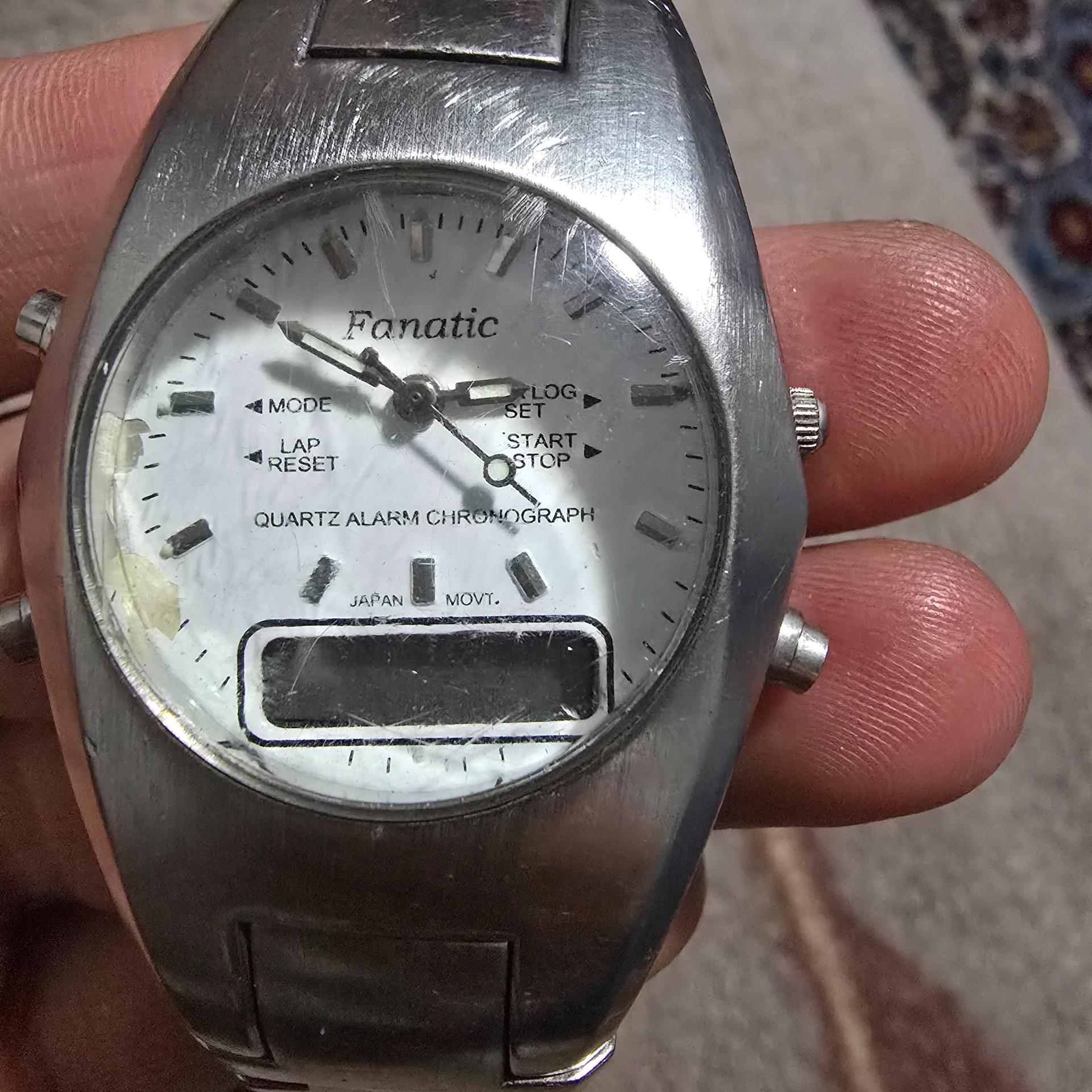 ساعت قدیمی اصل
