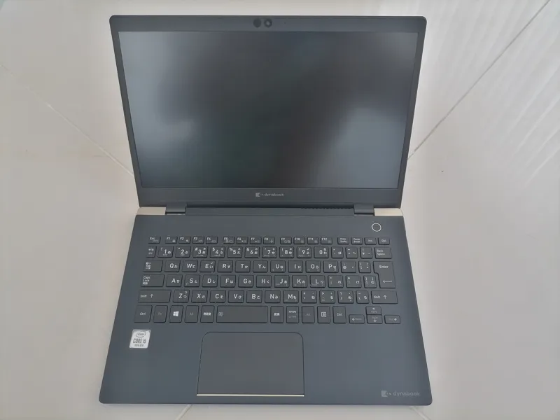 لپ تاپ توشیبا i5 نسل 10 رم 8 گیگ و 256 گیگ ssd