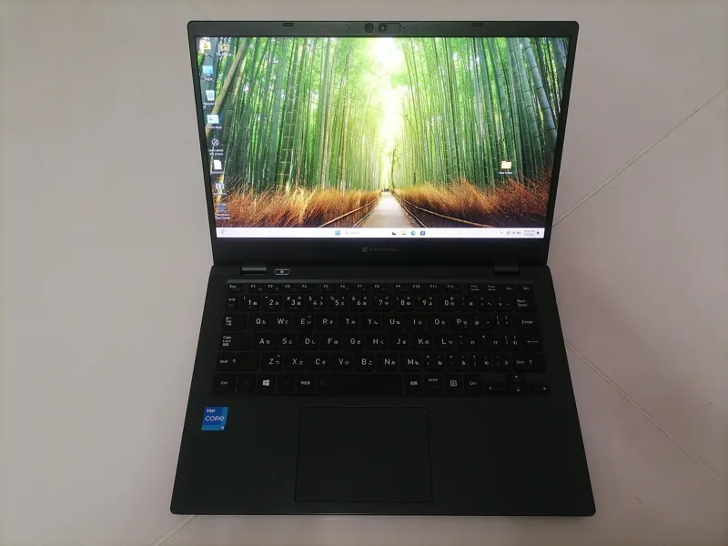 لپ تاپ توشیبا i5 نسل 11 رم 8 گیگ و 256 گیگ ssd