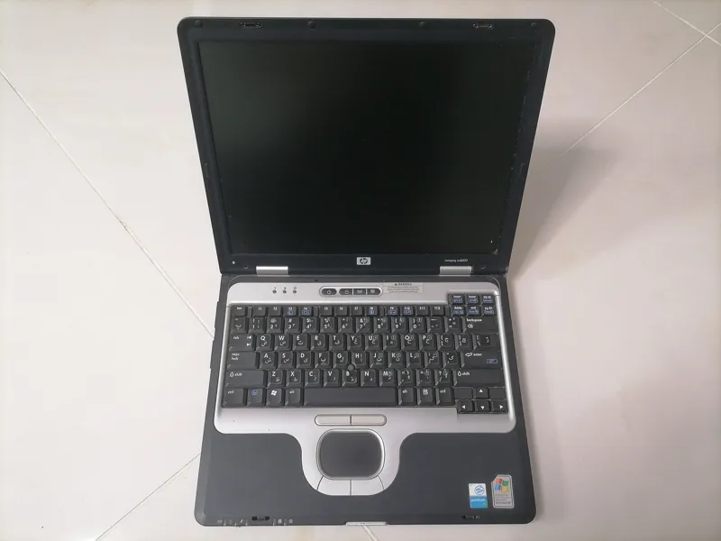 لپ تاپ hp قدیمی و معیوب
