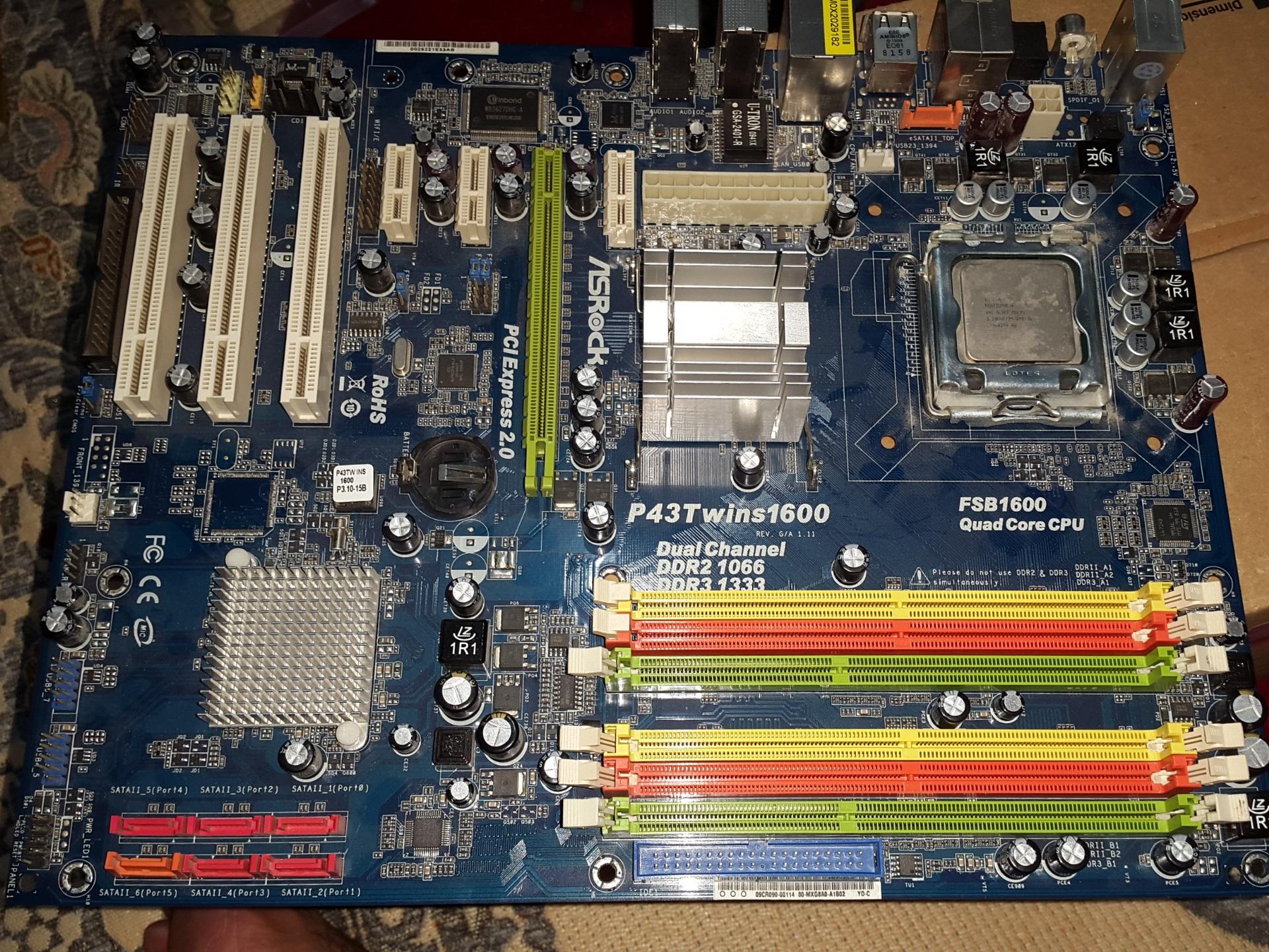 مادربرد ازراک با CPU (شماره 112)