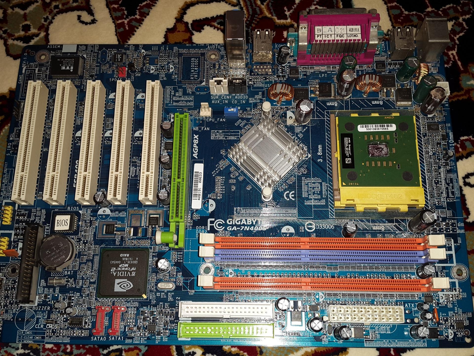 مادربرد گیگابایت با CPU و فن (033)