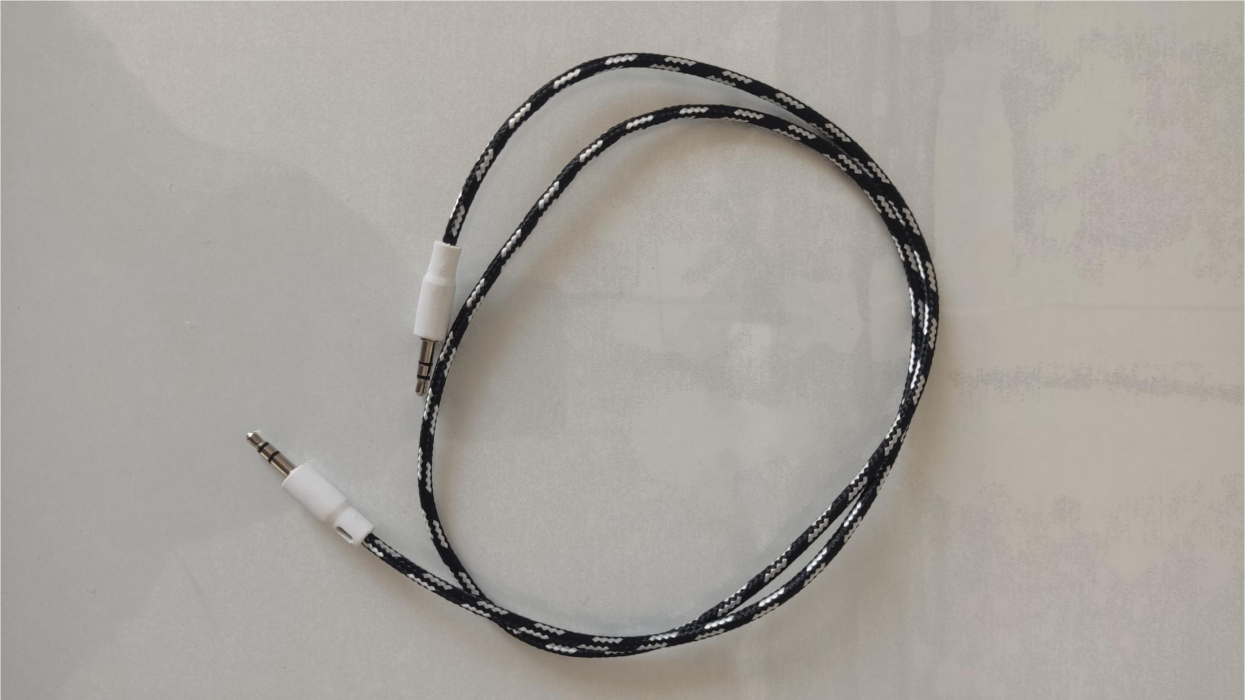 کابل aux کنفی