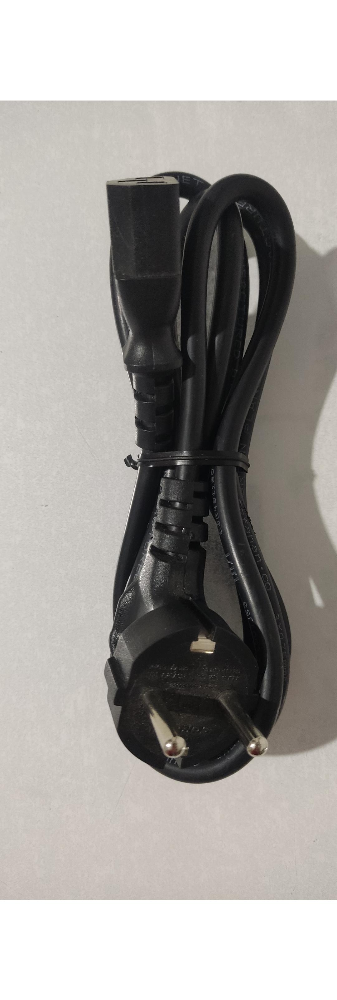 کابل برق کامپیوتر