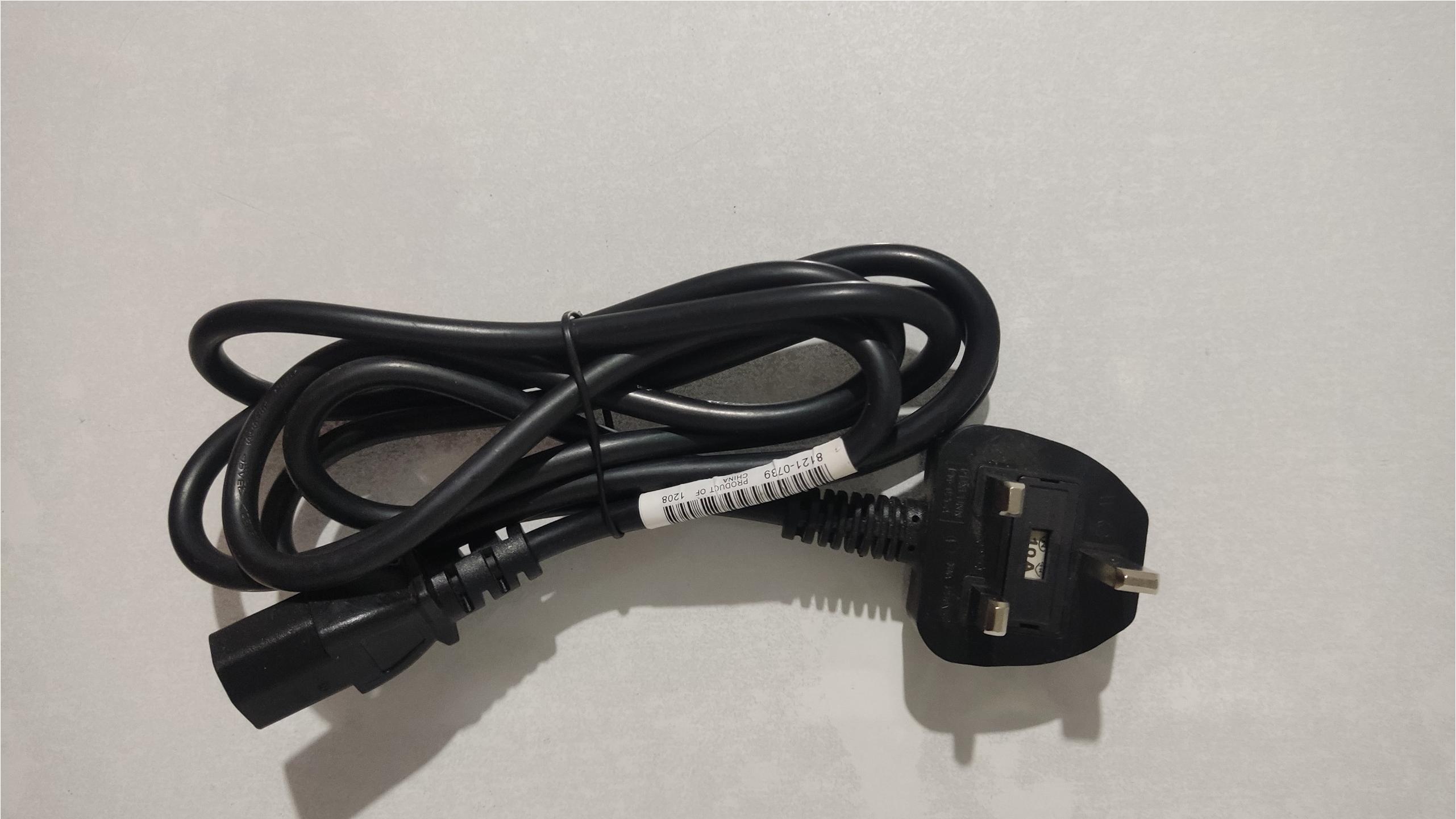 کابل برق کامپیوتر و لپ تاپ فیوز دار