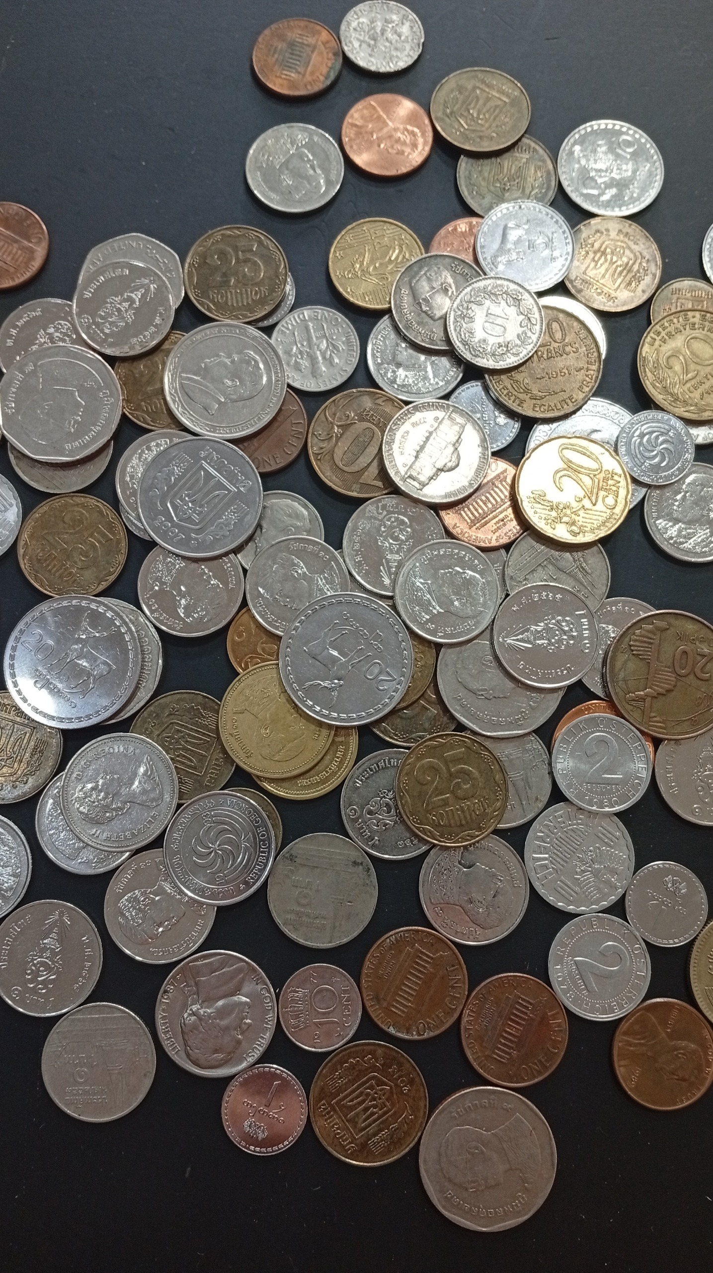 100 عدد سکه خارجی