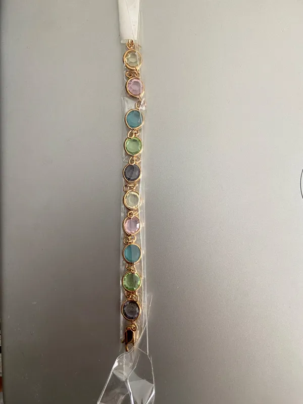 دستبند نگین دار