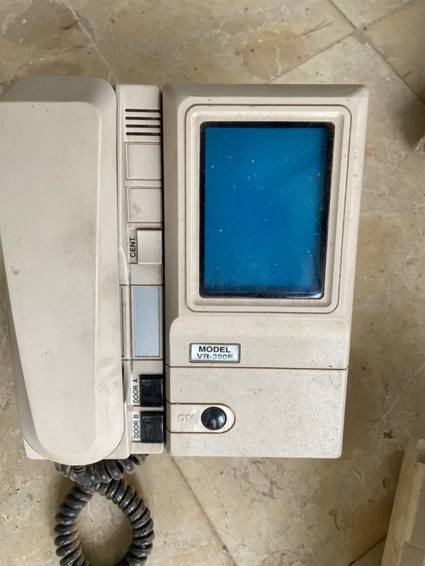 ایفون تصویری YUSPHONE