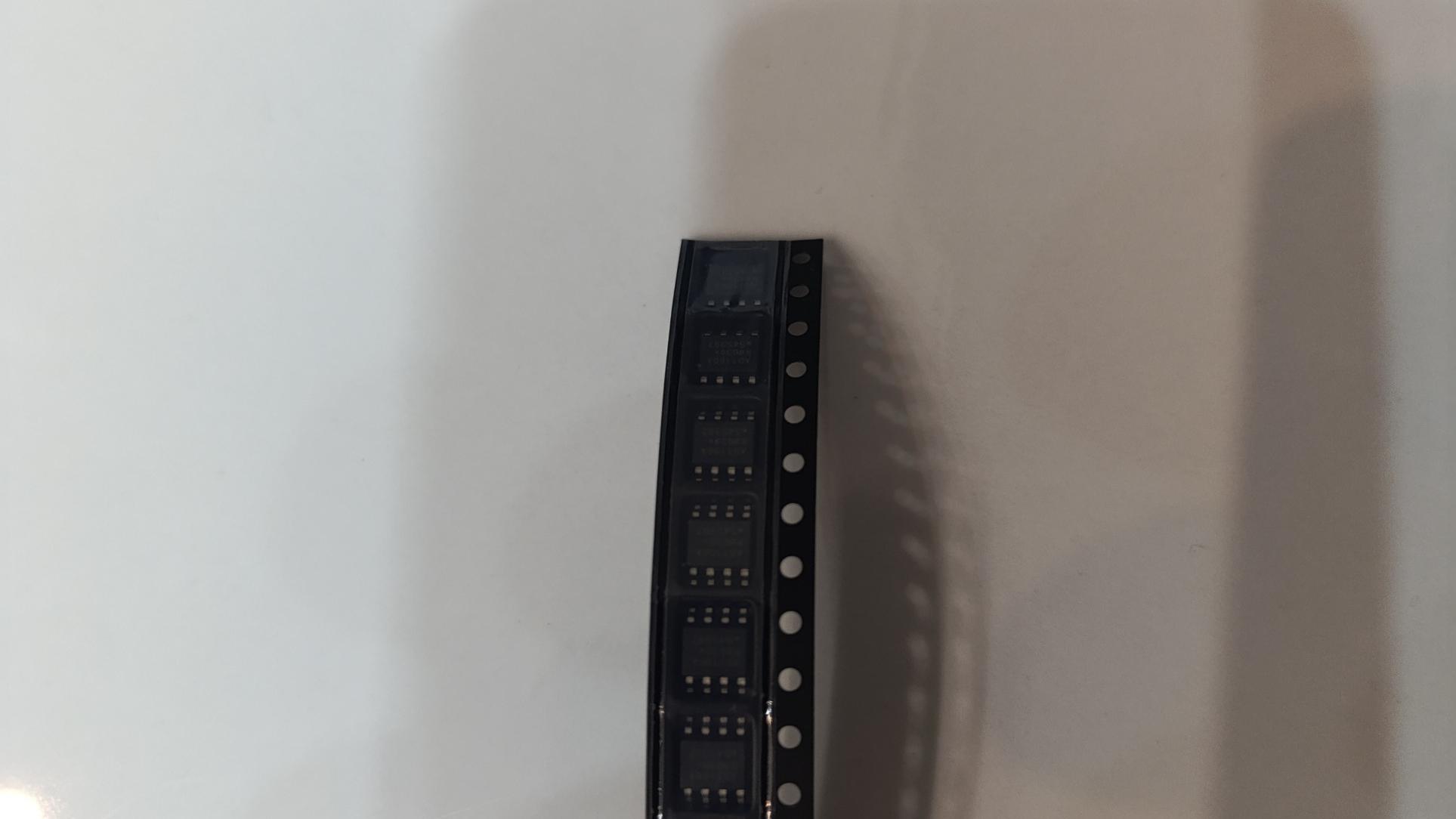 Ic ADUM 1100 BRZ-RL7