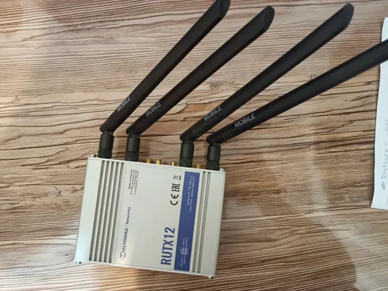 روتر صنعتی Teltonika RUTX12