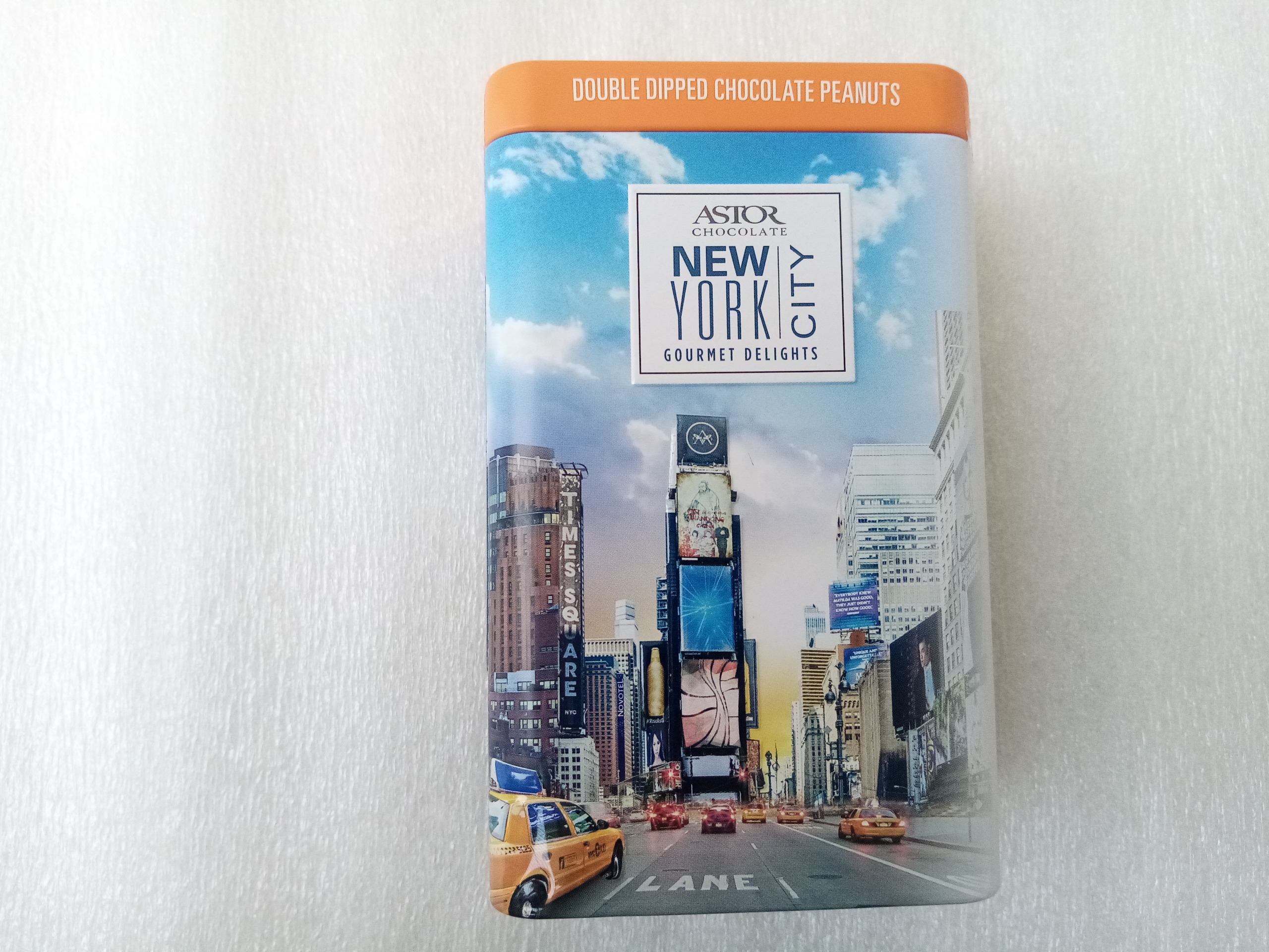 قوطی NEW YORK TIN BOX CHOCOLATE PEANUTS