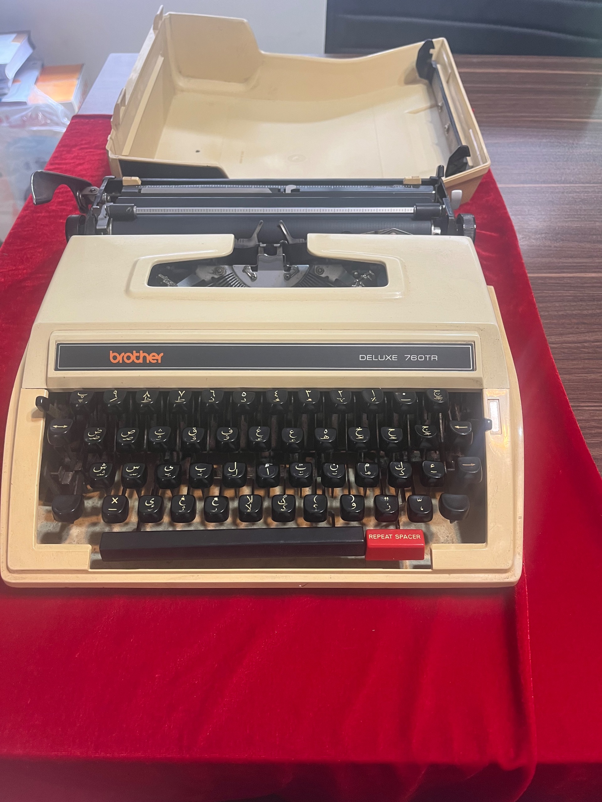 تایپ دستی 760tr دلوکس