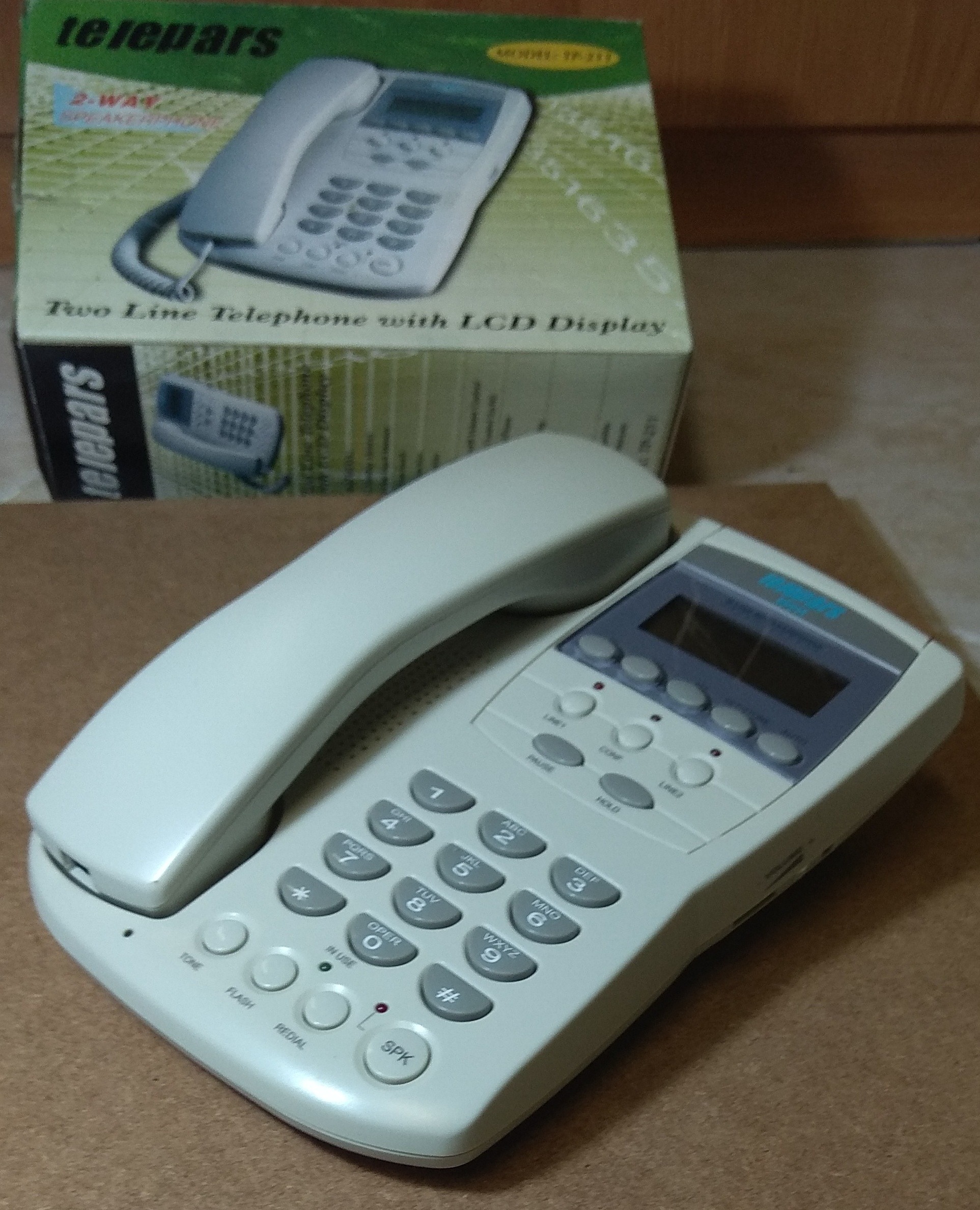 تلفن رومیزی دو خط تله پارس آلمان مدل TP211