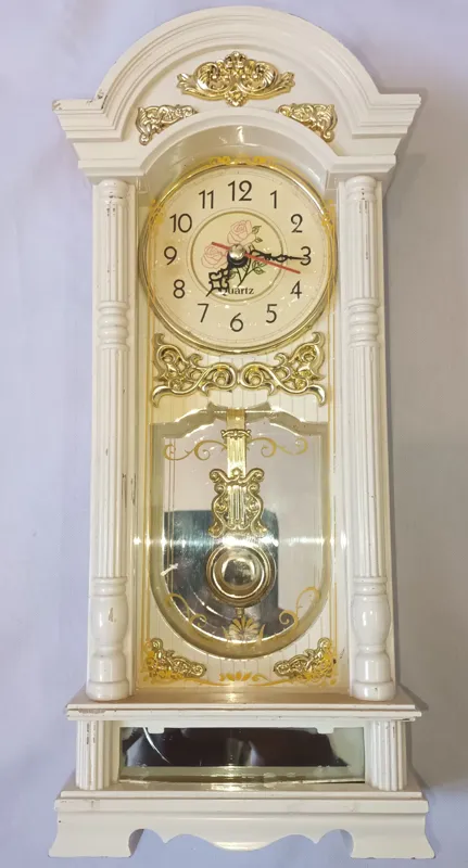ساعت رومیزی ایستاده