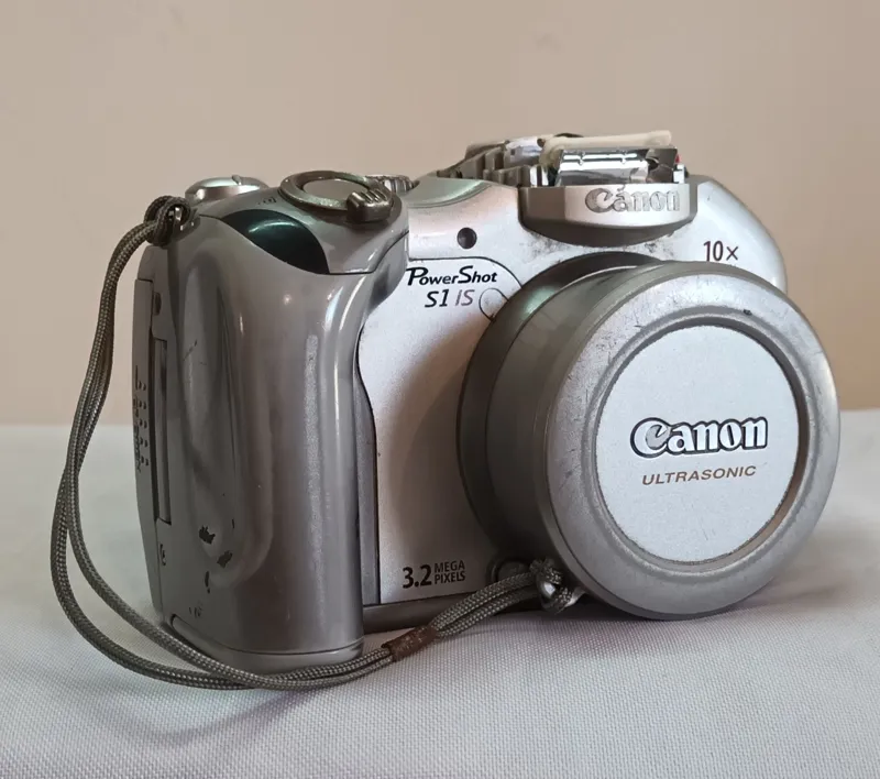 دوربین دیجیتال کنن