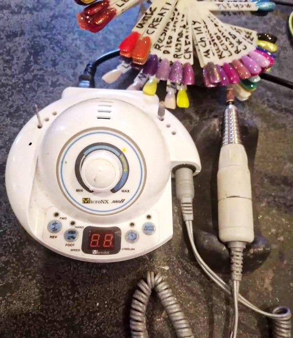 لوازم کاشن ناخن (بصورت یکجا) قیمت عالی